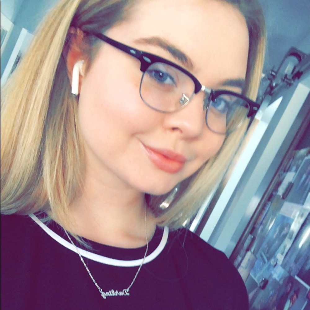 Meet your Posher, Haley